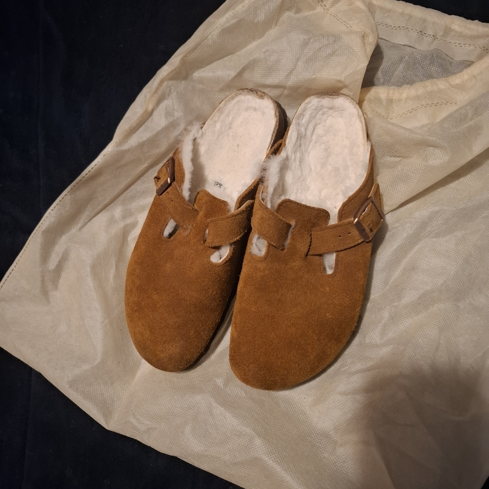 Birkenstock Suede Shearling-Lined Clog Mules in Chestnut Brown